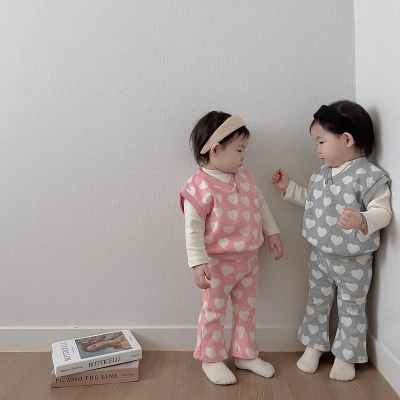 Moran - Korean Children Fashion - #childofig - Heart Top Bottom Set - 11