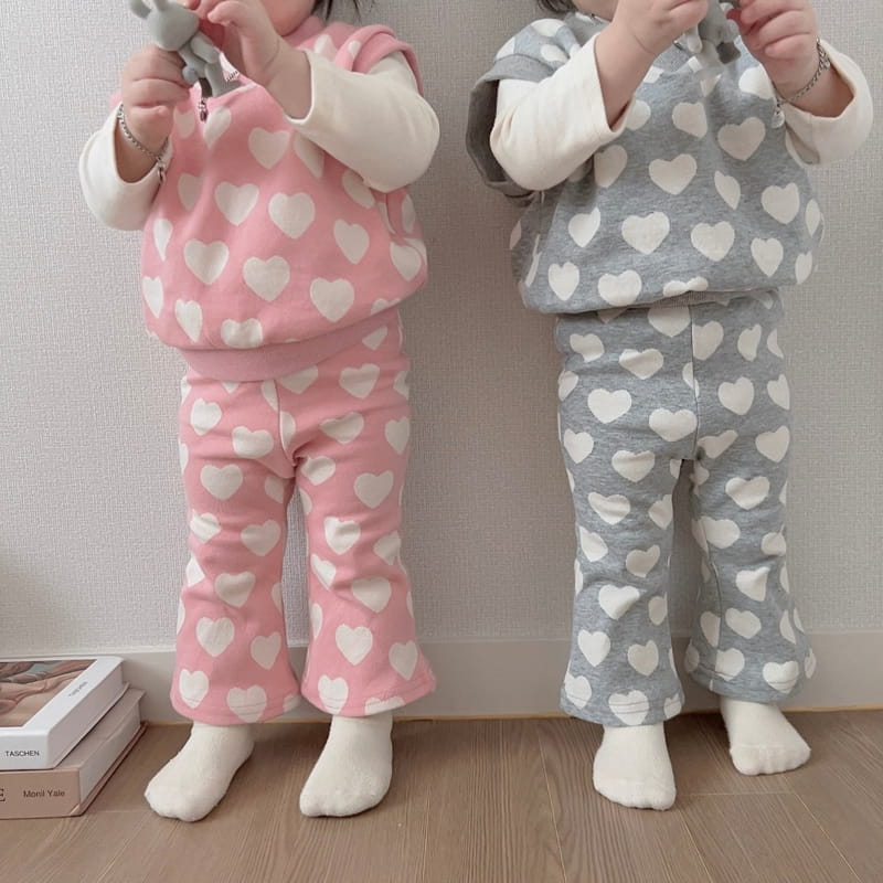 Moran - Korean Children Fashion - #stylishchildhood - Heart Top Bottom Set - 10