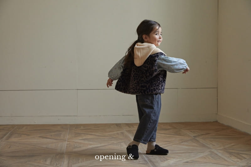 Opening & - Korean Children Fashion - #littlefashionista - Leopard Vest - 7