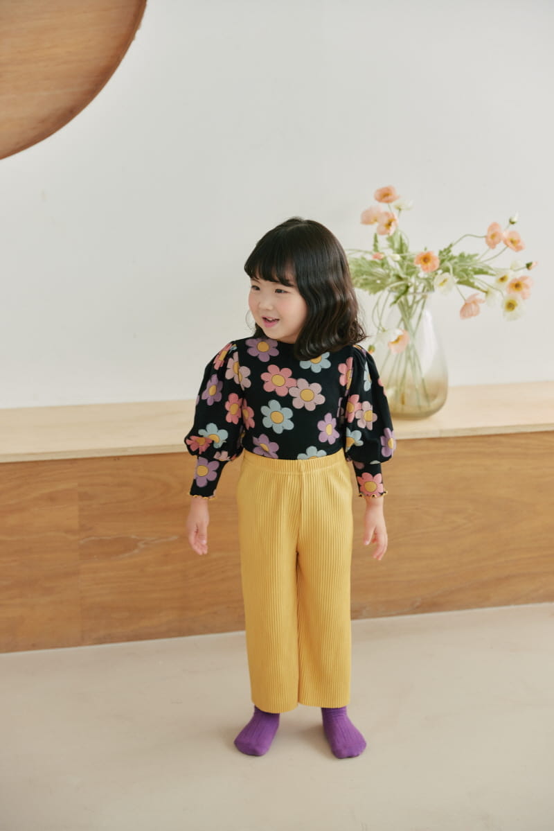 Orange Mom - Korean Children Fashion - #kidsshorts - Puff Flower Tee - 12