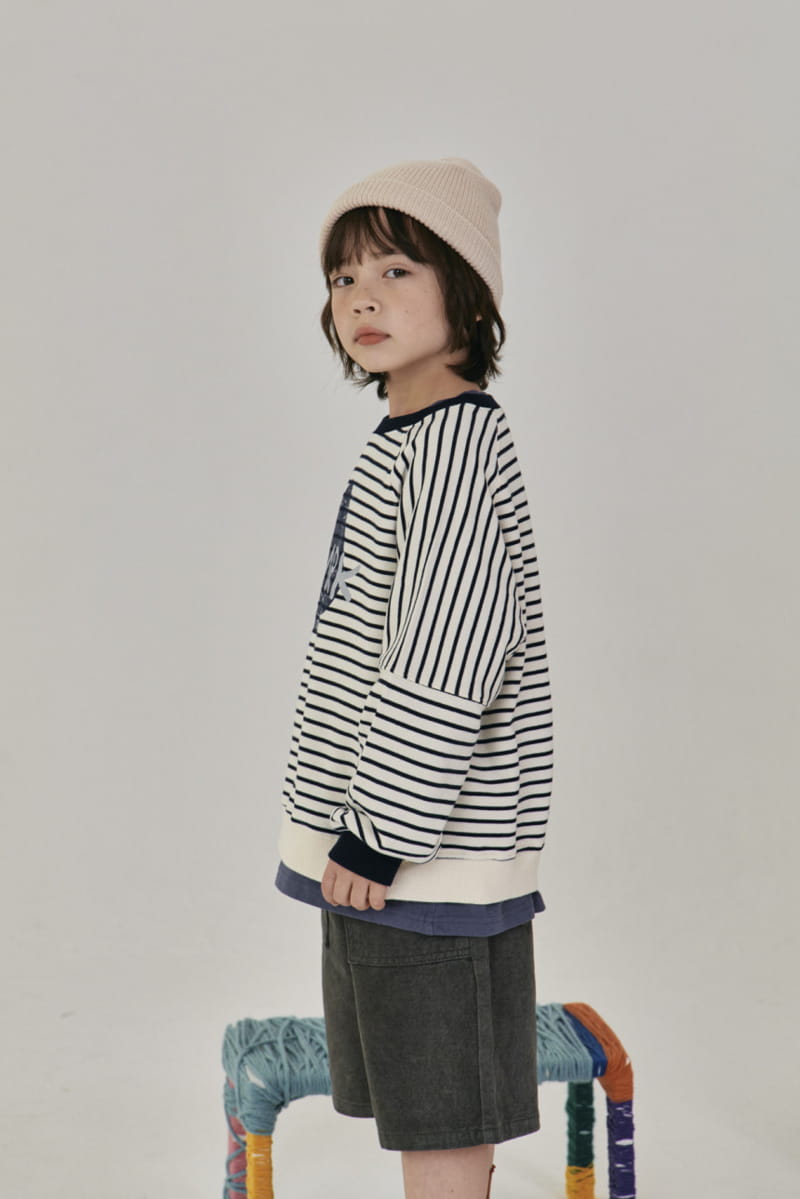 A-Market - Korean Children Fashion - #childrensboutique - ST Slit Sweatshirt - 5