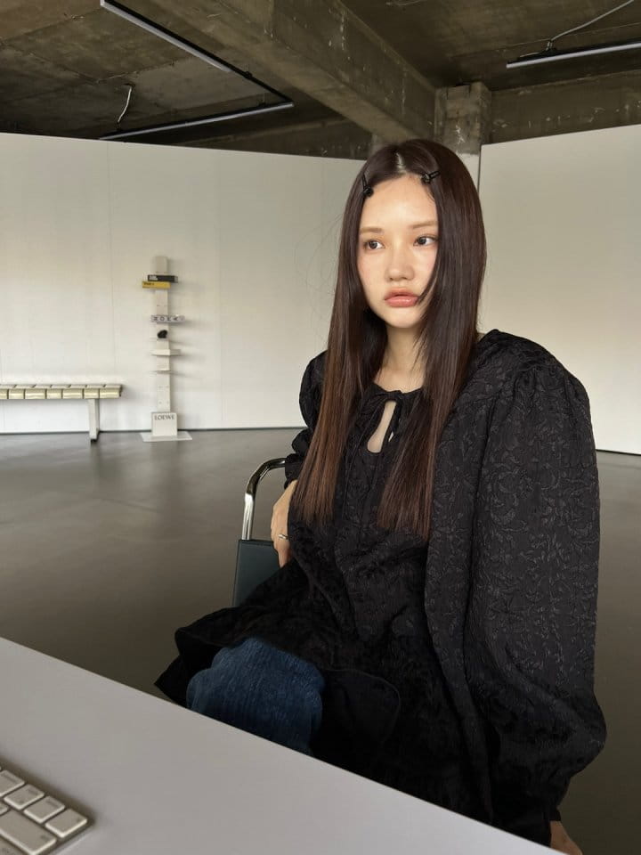 Bricklane - Korean Women Fashion - #momslook - Jacquard Puff Blouse - 2