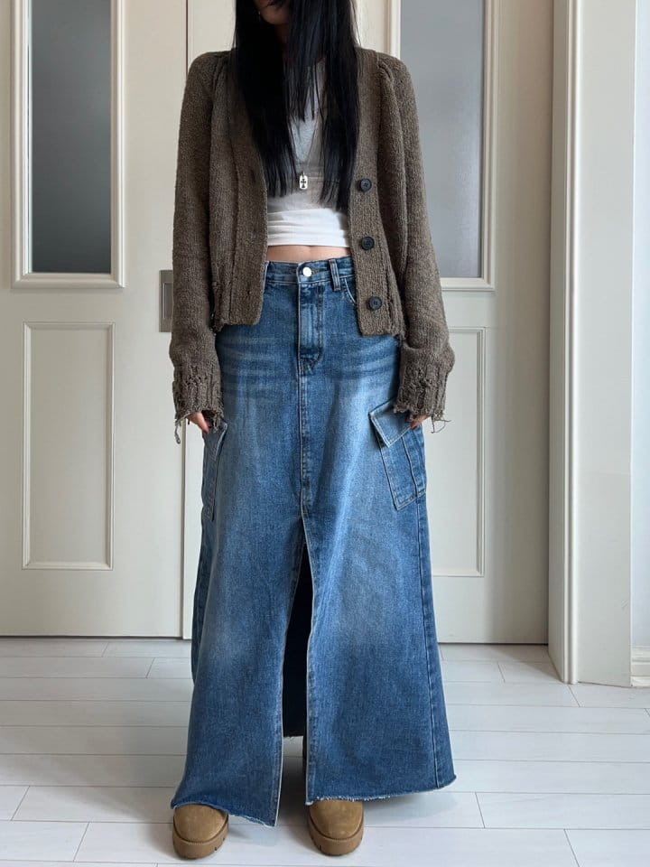 Bricklane - Korean Women Fashion - #momslook - Gunbbang Slit Denim Skirt - 7