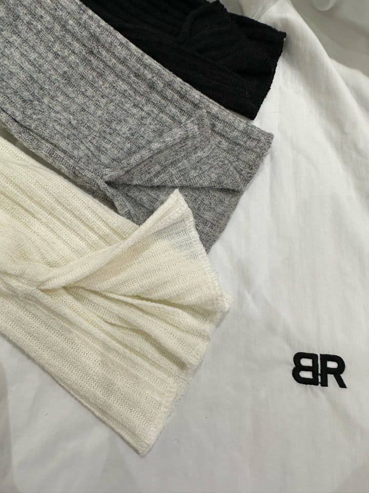 Bricklane - Korean Women Fashion - #restrostyle - Rib Slit Warmer - 2