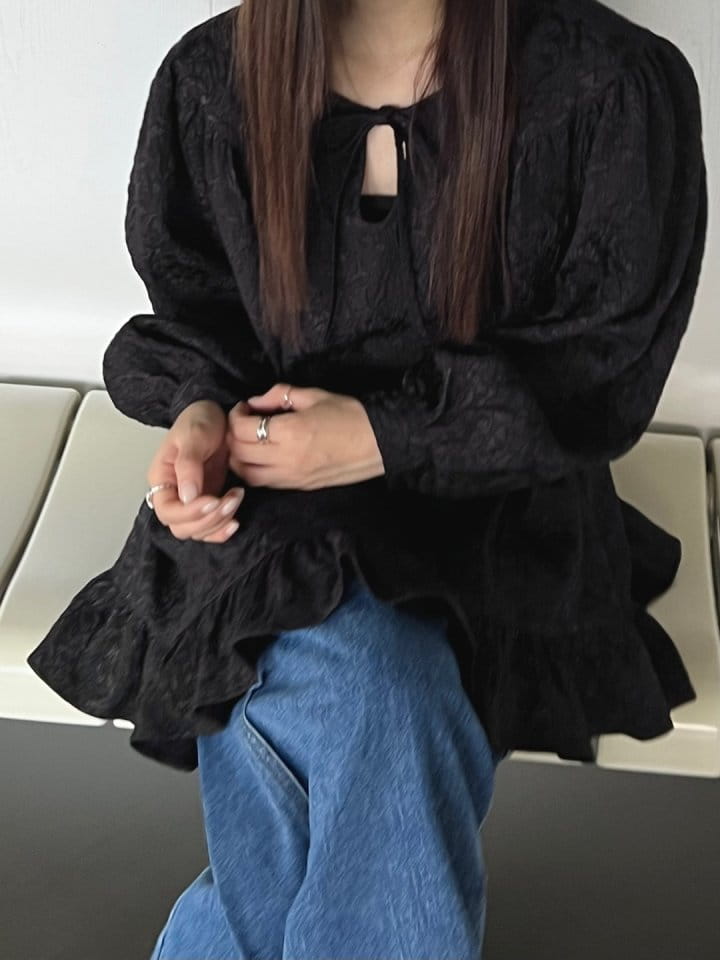 Bricklane - Korean Women Fashion - #womensfashion - Jacquard Puff Blouse - 7