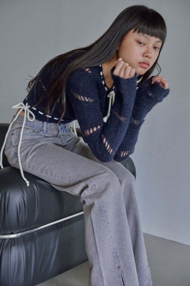 Charlotte - Korean Women Fashion - #vintagekidsstyle - 959 Slit Jeans - 4