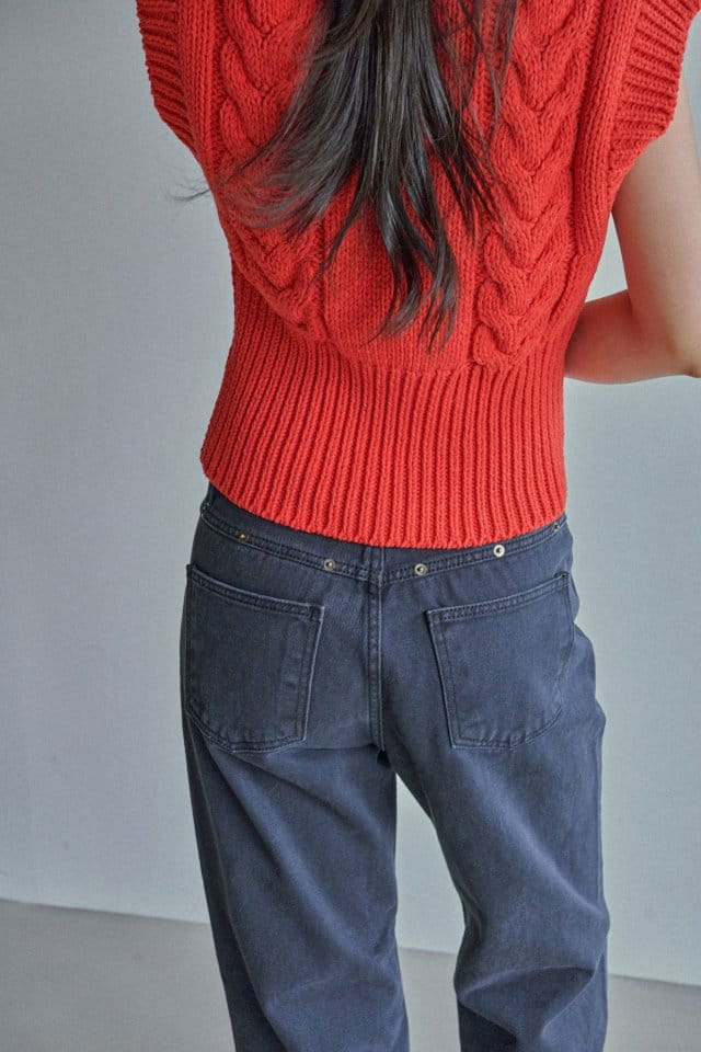 Charlotte - Korean Women Fashion - #thelittlethings - 959 Slit Jeans - 9