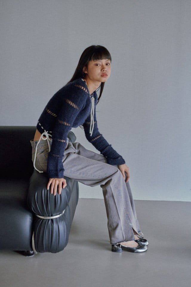 Charlotte - Korean Women Fashion - #vintageinspired - 959 Slit Jeans - 2