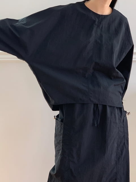 French Chic - Korean Women Fashion - #thatsdarling - Washa Sleeves Blouse - 2