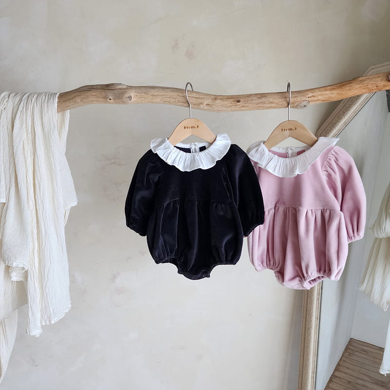 From J - Korean Baby Fashion - #babyfashion - Velvet Frill Bodysuit - 11