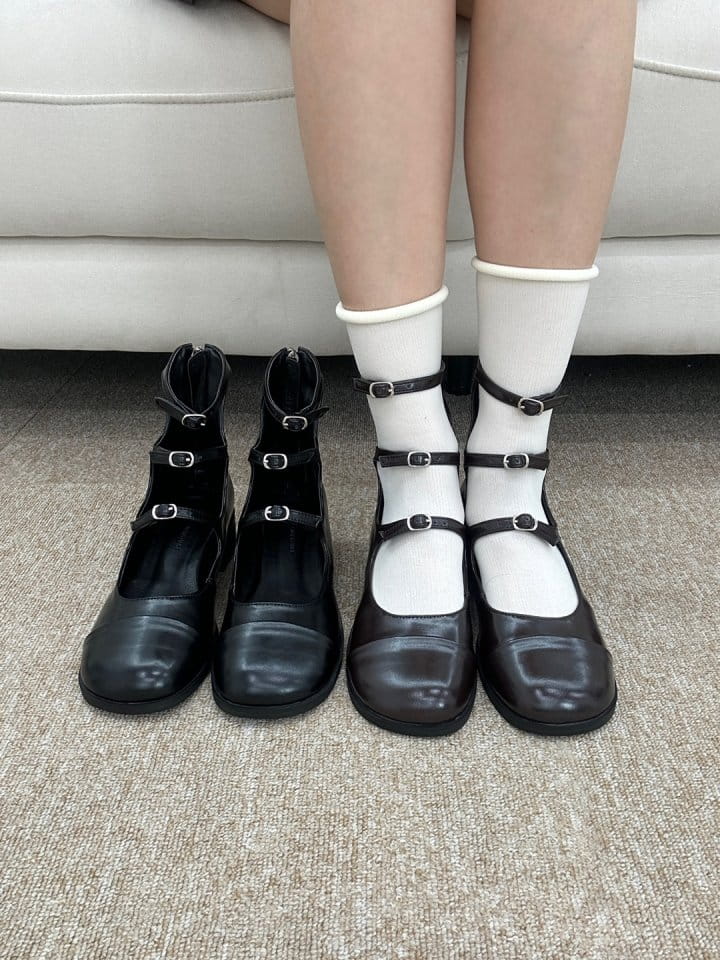 Golden Shoe - Korean Women Fashion - #momslook - 563 Sandals - 3