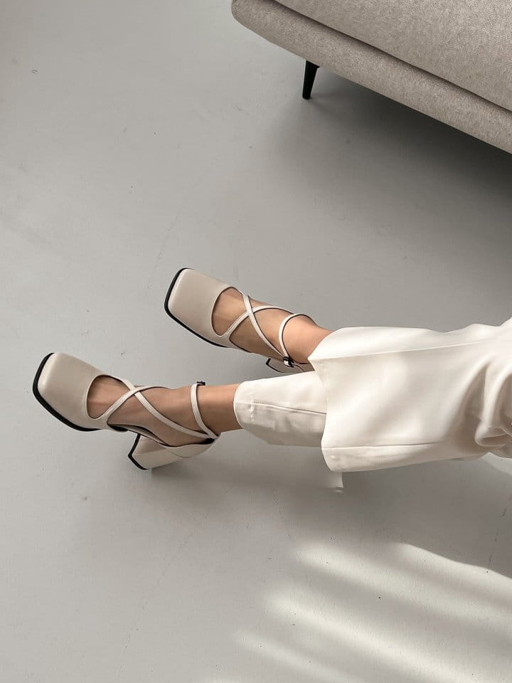 Golden Shoe - Korean Women Fashion - #momslook - 2313 Sandals - 6