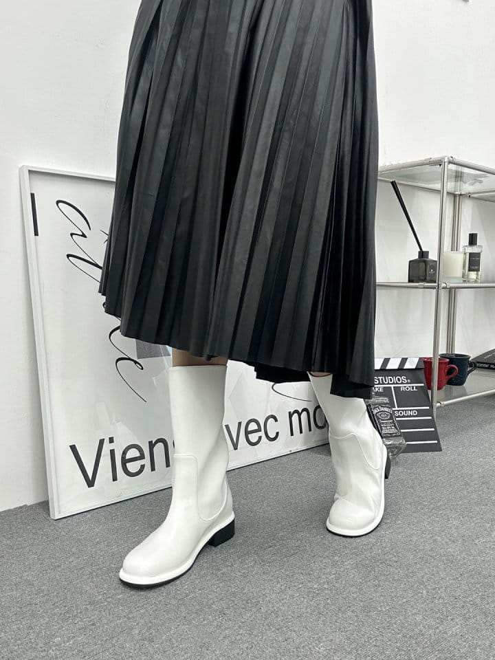 Golden Shoe - Korean Women Fashion - #momslook - 567 Boots - 9