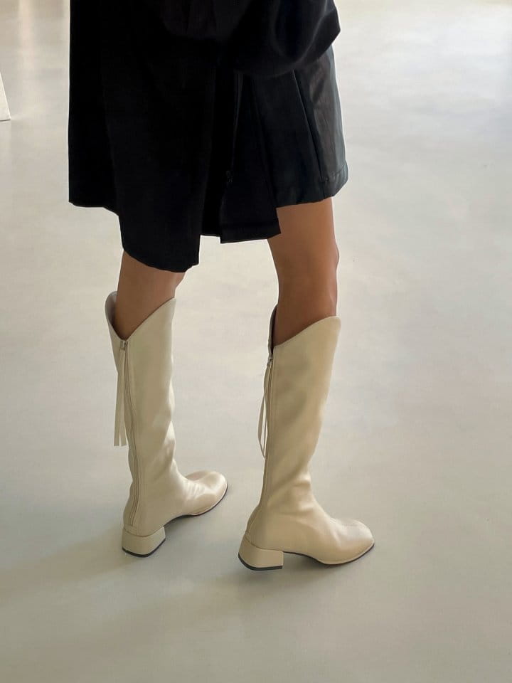 Golden Shoe - Korean Women Fashion - #romanticstyle - p801 Boots