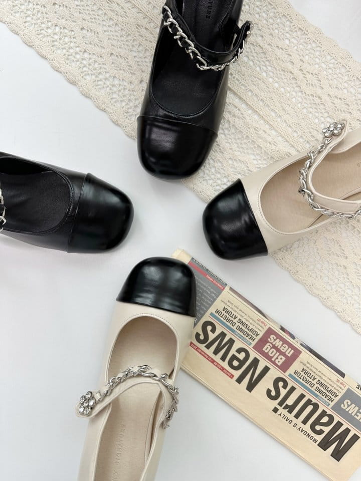 Golden Shoe - Korean Women Fashion - #womensfashion - 558 Flats - 8