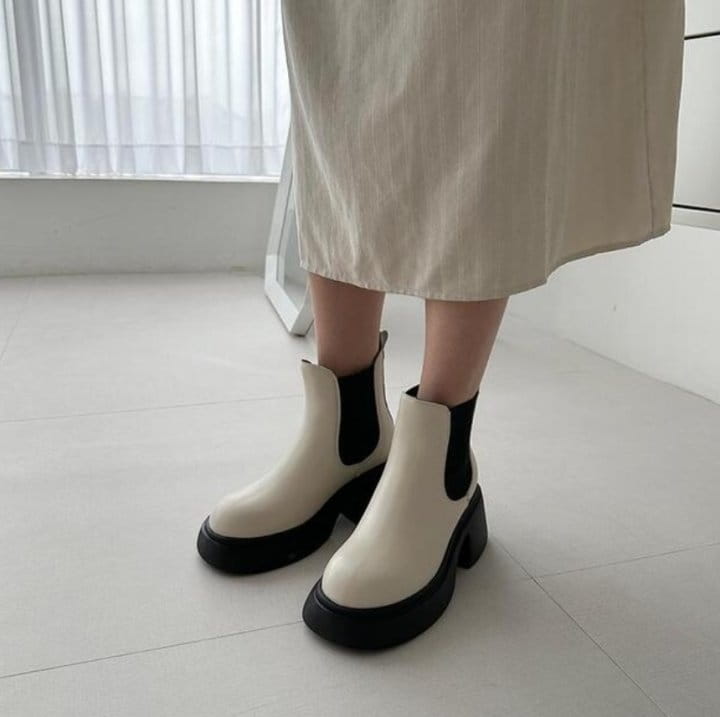 Golden Shoe - Korean Women Fashion - #momslook - 1103 Boots - 4