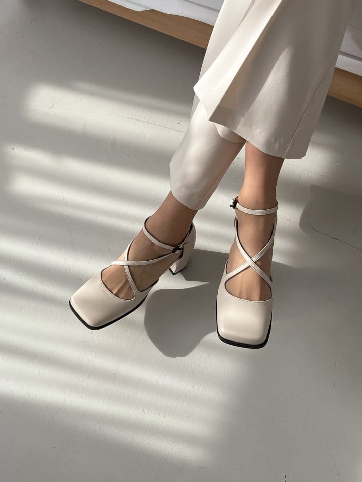 Golden Shoe - Korean Women Fashion - #womensfashion - 2313 Sandals - 7