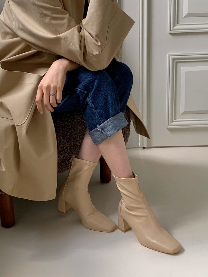 Golden Shoe - Korean Women Fashion - #womensfashion - 1003 Boots - 3