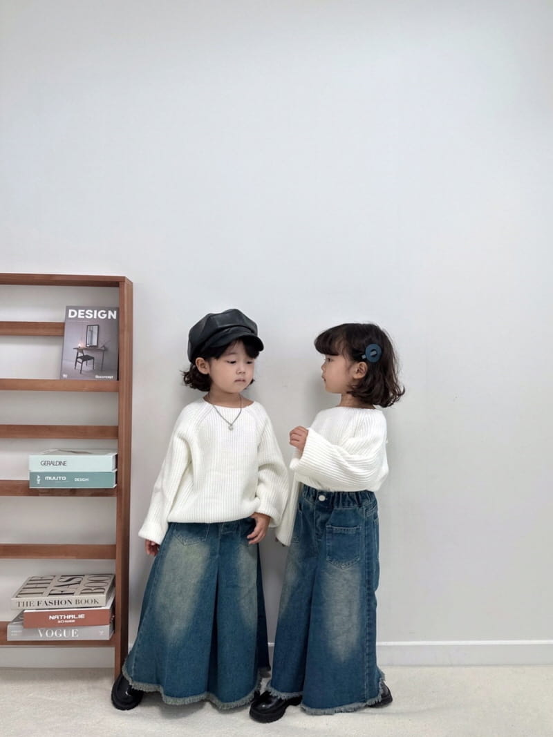 Little Rabbit - Korean Children Fashion - #kidsshorts - White Knit Tee - 2