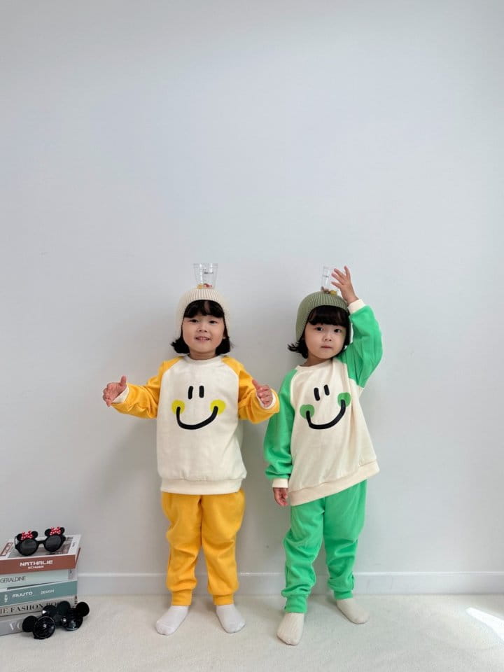 Little Rabbit - Korean Children Fashion - #littlefashionista - Smile Top Bottom Set