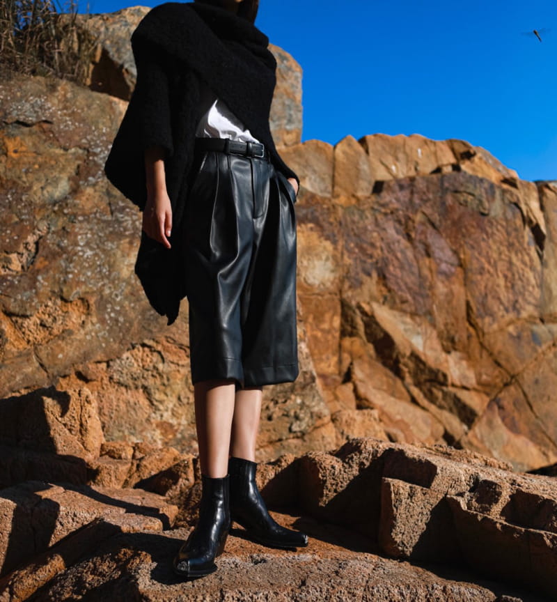 Paper Moon - Korean Women Fashion - #momslook - leather bermuda shorts - 11