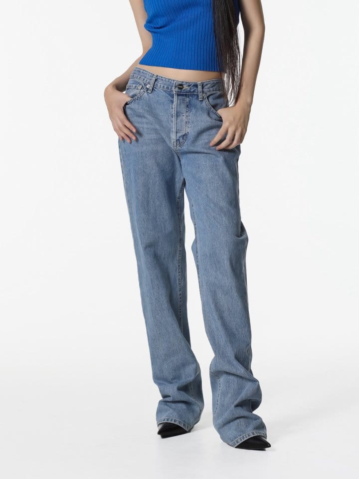 Paper Moon - Korean Women Fashion - #momslook - maxi length button fly boyfriend jeans - 3