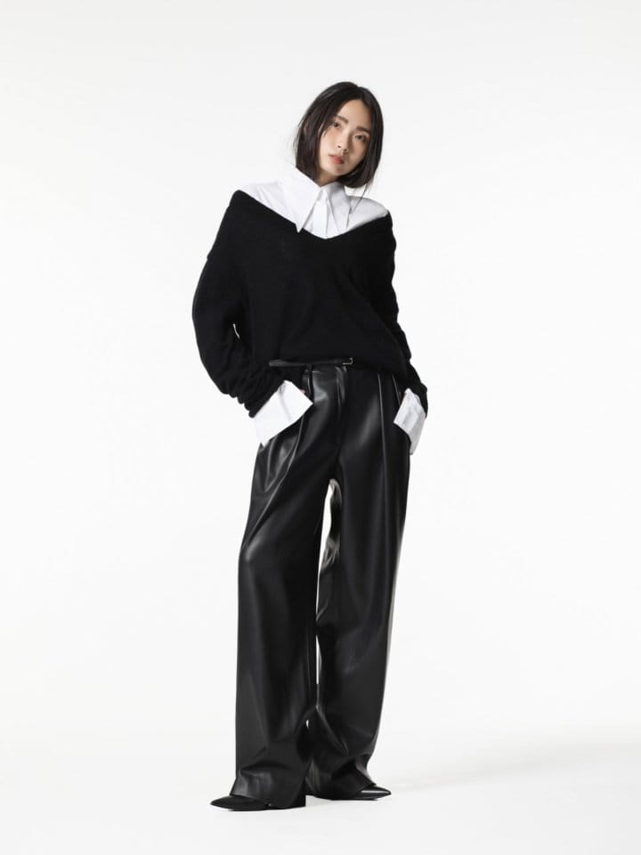 Paper Moon - Korean Women Fashion - #momslook - leather low waisted double pleats wide trousers - 2