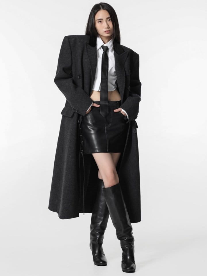 Paper Moon - Korean Women Fashion - #womensfashion - velvet collar double breasted oversized handmade coat - 7