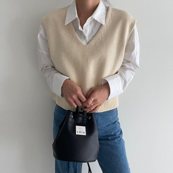 Ripple - Korean Women Fashion - #pursuepretty - Toy Knit Vest - 4