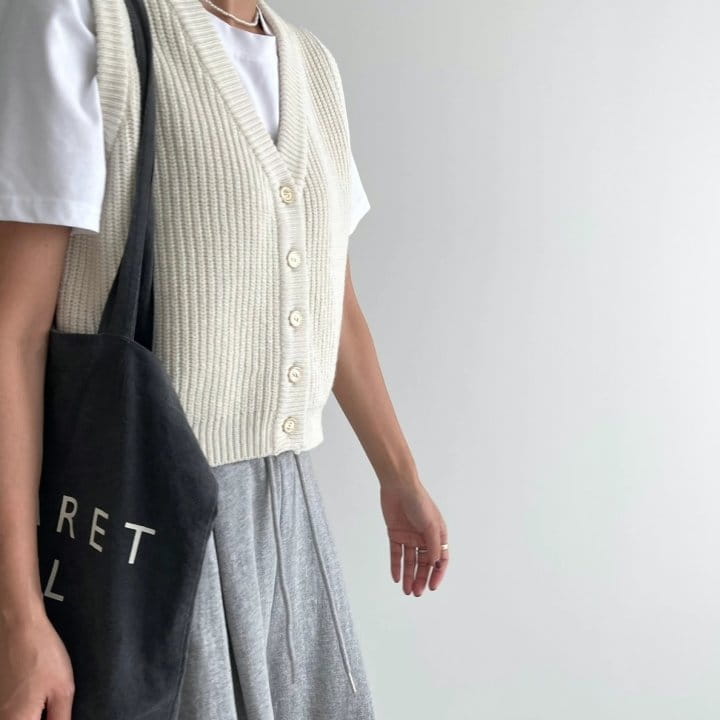 Ripple - Korean Women Fashion - #momslook - Paco Knit Vest - 4