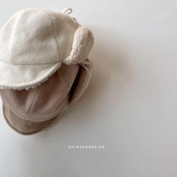 Shinseage Kids - Korean Children Fashion - #childofig - Yamche Bbogle Earmuffs Hat