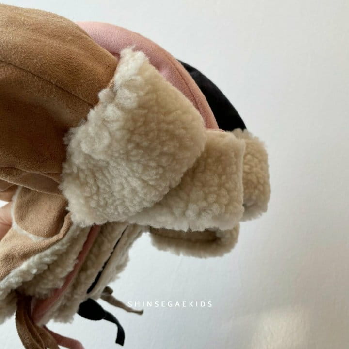 Shinseage Kids - Korean Children Fashion - #kidzfashiontrend - Suede Earmuffs Hat - 7