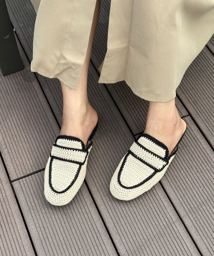 Ssangpa - Korean Women Fashion - #momslook - mr 9731 Slippers & Sandals