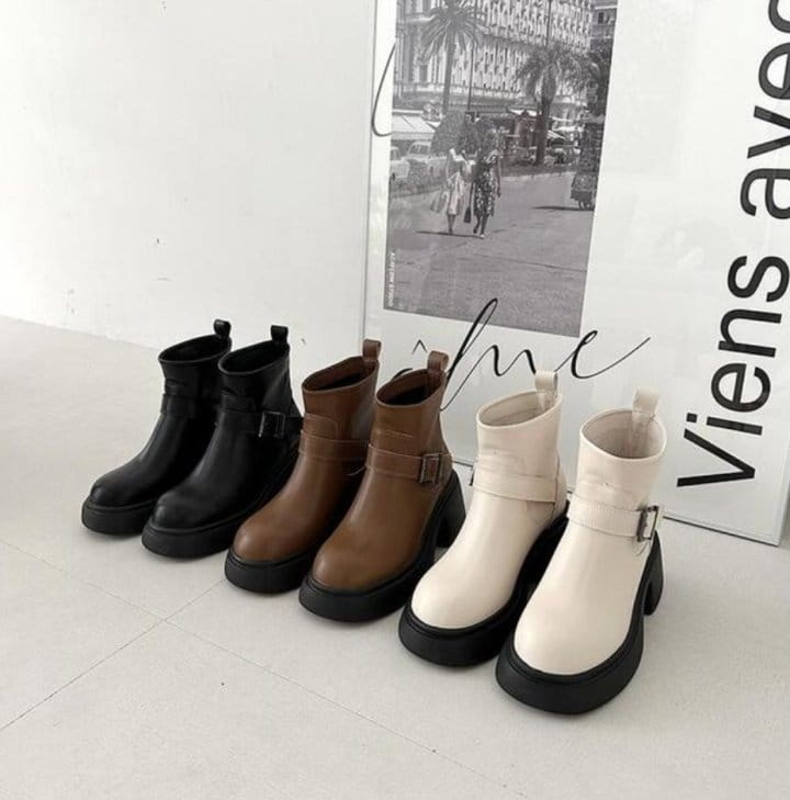 Ssangpa - Korean Women Fashion - #vintageinspired - i 1104 Boots