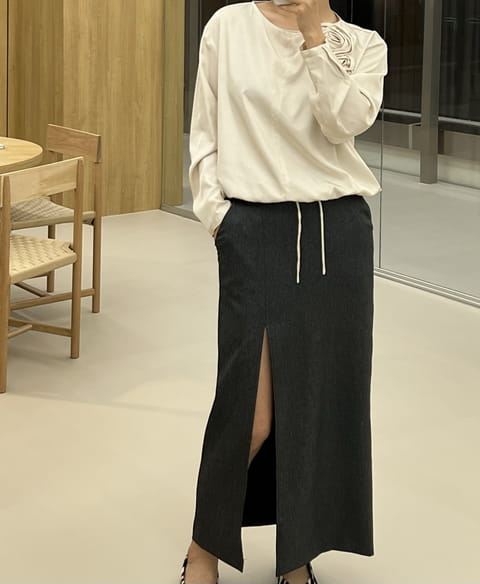 Verni - Korean Women Fashion - #momslook - Rose Blouse - 3