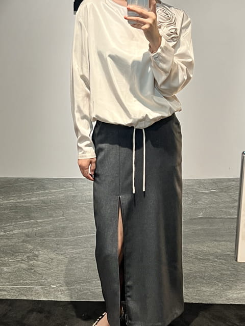 Verni - Korean Women Fashion - #thelittlethings - Rose Blouse - 2