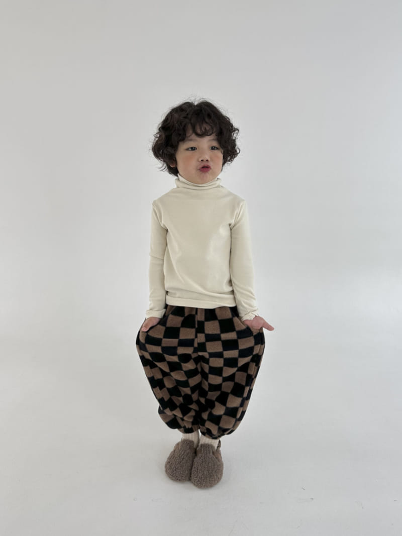 A-Market - Korean Children Fashion - #kidsshorts - Baduk Fleece Pants - 6