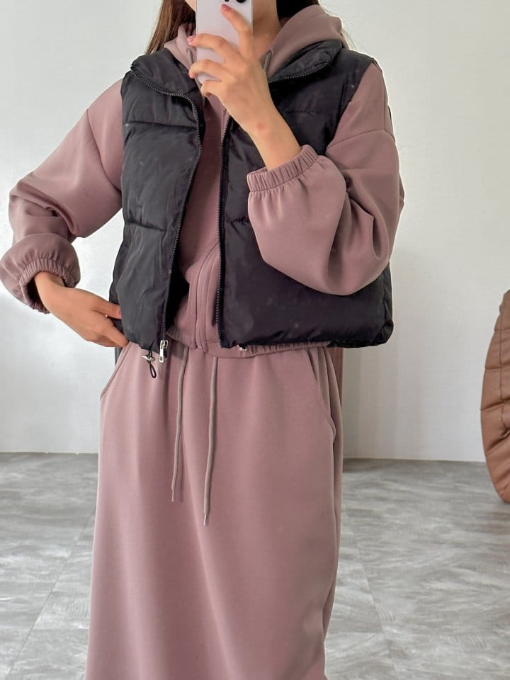 Another Plan - Korean Women Fashion - #womensfashion - Short Padding Vest