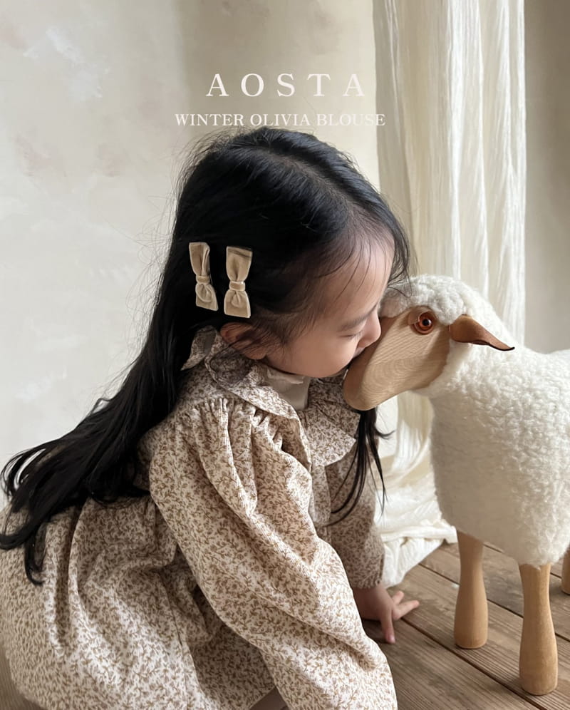 Aosta - Korean Children Fashion - #kidsshorts - Velvet Ribbon Hairpin - 4