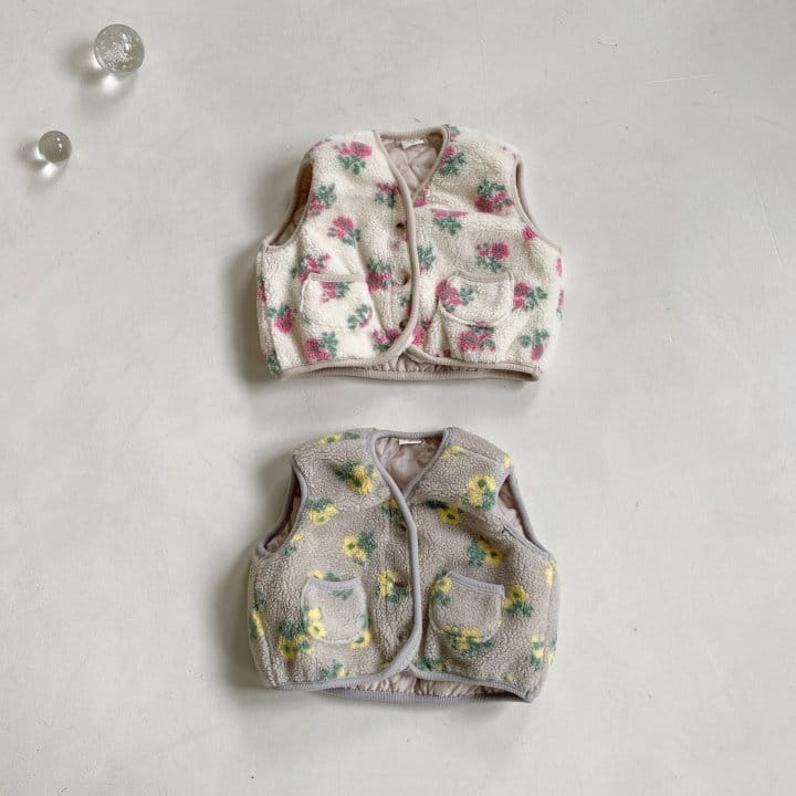 Bebe Holic - Korean Baby Fashion - #babyoninstagram - Flower Vest - 11