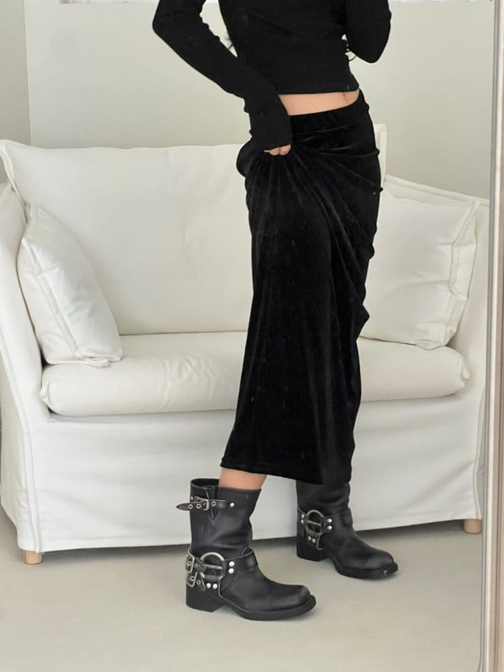 Bricklane - Korean Women Fashion - #momslook - Velvet Skirt - 3