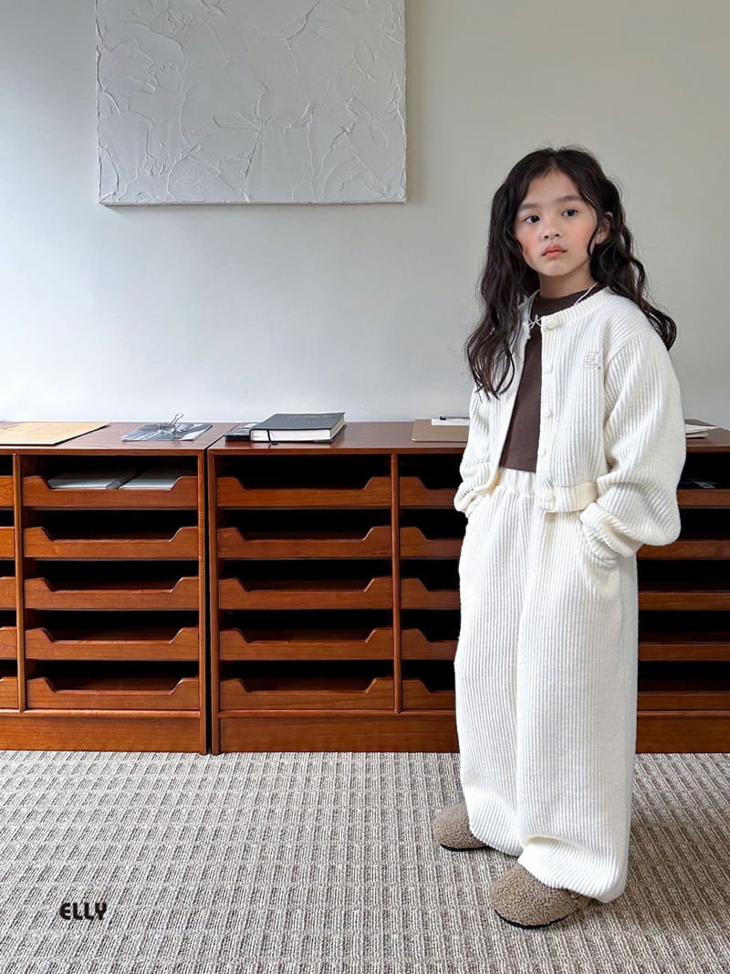 Ellymolly - Korean Children Fashion - #kidsshorts - Soft Crop tEe - 8