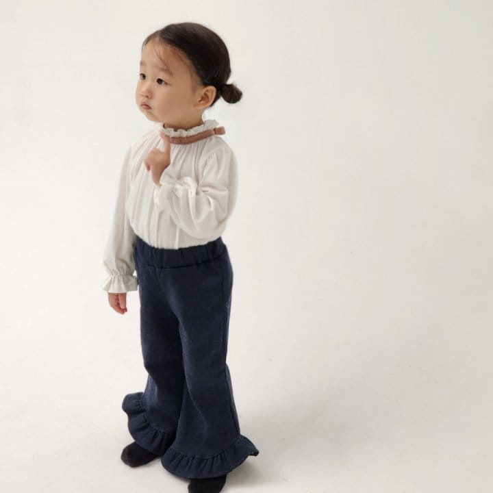 Flower J - Korean Children Fashion - #littlefashionista - Velvet Ribbon Blouse