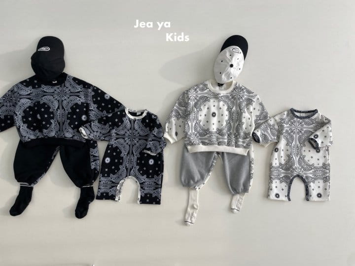 Jeaya & Mymi - Korean Baby Fashion - #babylifestyle - Paisely Bodysuit - 7