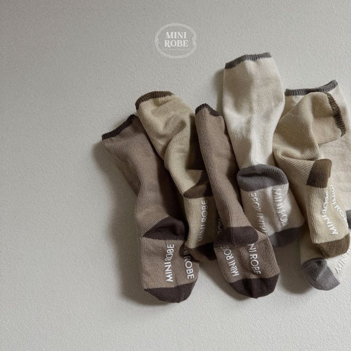 Mini Robe - Korean Baby Fashion - #babywear - Bebe Must Socks 