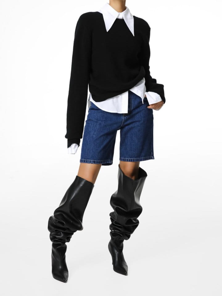 Paper Moon - Korean Women Fashion - #momslook - classic slim fit indigo denim bermuda shorts - 2