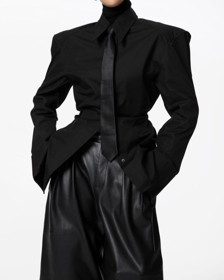 Paper Moon - Korean Women Fashion - #momslook - padded shoulder button down cotton shirt - 3