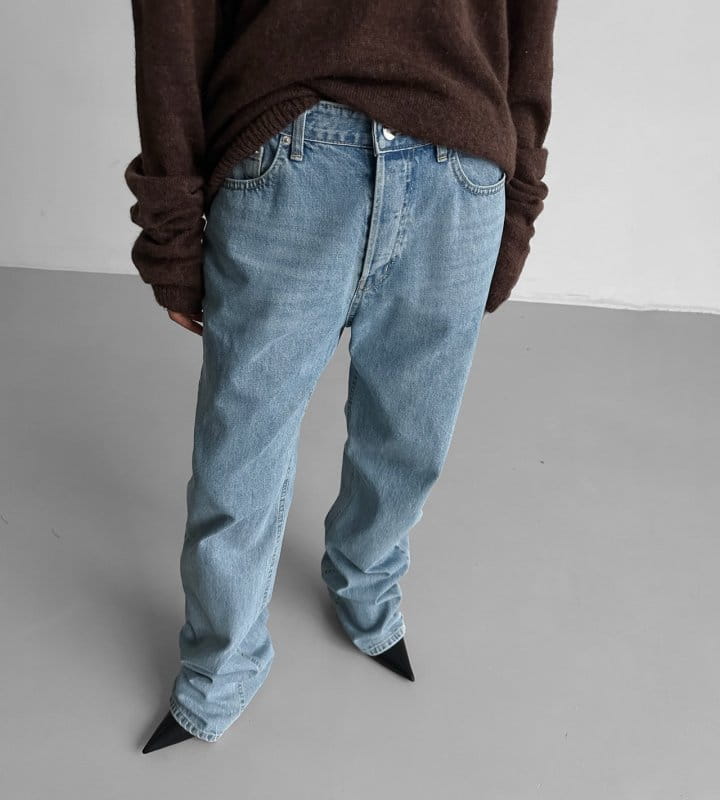 Paper Moon - Korean Women Fashion - #momslook - maxi length button fly boyfriend jeans - 6
