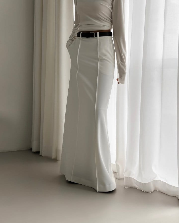 Paper Moon - Korean Women Fashion - #momslook - pin ~ tuck detail maxi flared skirt - 2