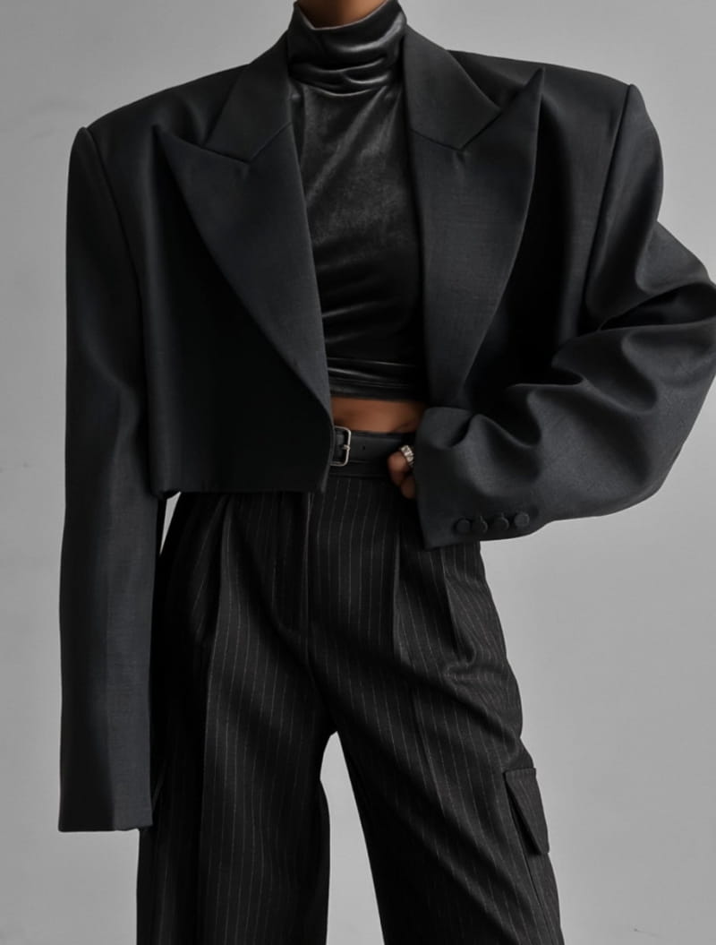 Paper Moon - Korean Women Fashion - #momslook - wool peaked lapel buttonless cropped blazer - 7